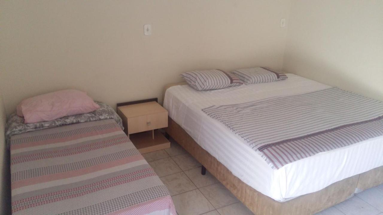Hostel Office- Hospedagem Climatizada Quartos E Apartamentos Privativos Extrema Eksteriør bilde